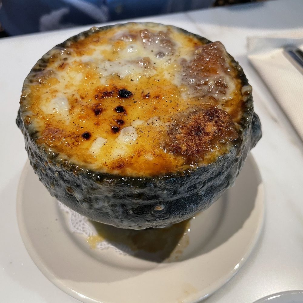 Le Ame - French onion soup - Steakhouses Near Me - Phoenix, Arizona Le Ame - French onion soup - Steakhouses Near Me - Phoenix, Arizona