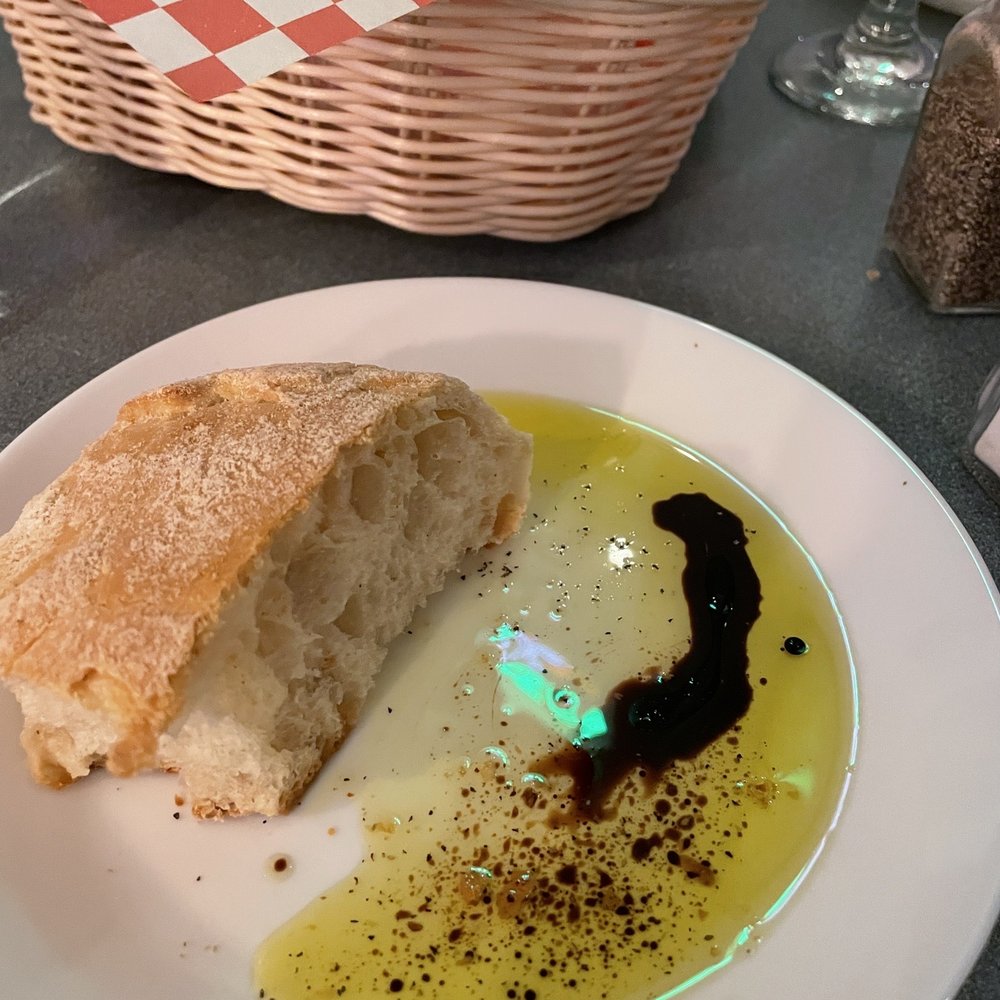 Roberta Pizza & Pasta - In house bread with oil and Balsamic. - Pizza Near Me - Fort Lauderdale, Florida Roberta Pizza & Pasta - In house bread with oil and Balsamic. - Pizza Near Me - Fort Lauderdale, Florida