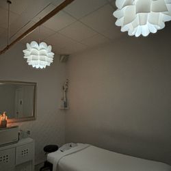 Mongolian Massage Lab - Massage room