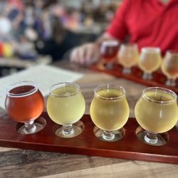 Big Mountain Ciderworks - Flight