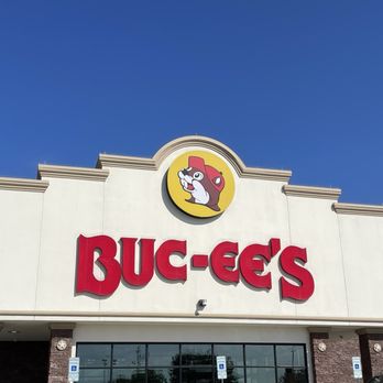 Buc-ee's - Gas Stations Near Me - Melissa, Texas