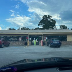 Brakefield's Exxon - Exxon