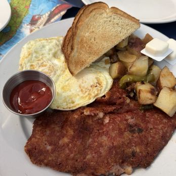 11th Street Diner - corn beef hash - American Near Me - Miami Beach, Florida