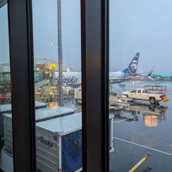 Alaska Airlines - Alaska Airlines flight waiting to take off at Gate 1 of PAE - Airlines Near Me - Everett, Washington