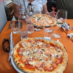 Ristorante Barchetta - Pizza.