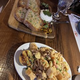 Calamari and bruschetta board Calamari and bruschetta board