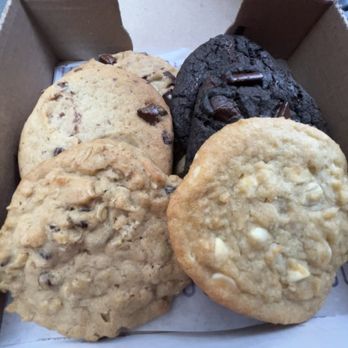 Insomnia Cookies - Cookies - Bakeries Near Me - Hartford, Connecticut Insomnia Cookies - Cookies - Bakeries Near Me - Hartford, Connecticut