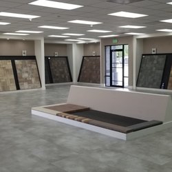Universal Hardscapes & Concrete Brick Pavers - Our Showroom
