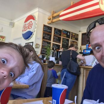 M & G Burgers - Burgers Near Me - Larkspur, California M & G Burgers - Burgers Near Me - Larkspur, California