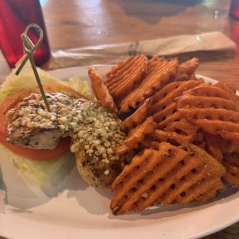 The Dunedin Smokehouse - Buffalo chicken sandwich with no bun and Sweet Potato Fries - Barbeque Near Me - Dunedin, Florida The Dunedin Smokehouse - Buffalo chicken sandwich with no bun and Sweet Potato Fries - Barbeque Near Me - Dunedin, Florida