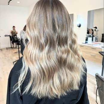 Strada Hair Salon - Hair Stylists Near Me - Doylestown, Pennsylvania Strada Hair Salon - Hair Stylists Near Me - Doylestown, Pennsylvania