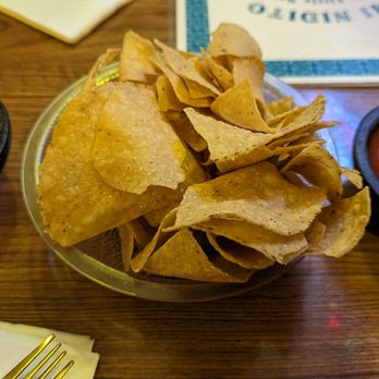 Mi Nidito Restaurant - Chips and salsa - Mexican Near Me - Tucson, Arizona