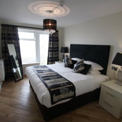 The Expanse Hotel - The Lookout Post Self Catering Bedroom
