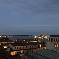 Hotel Bauer