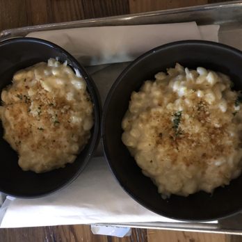 Caboose Commons - Macaroni and Cheese - Breweries Near Me - Fairfax, Virginia
