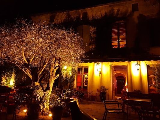 Hôtel Les Templiers by null