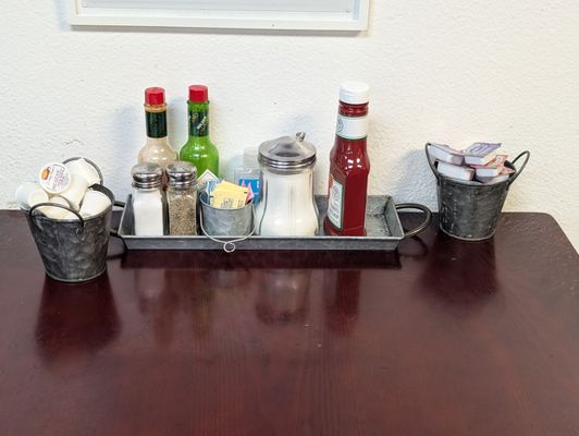 Paul's Country Kitchen by null