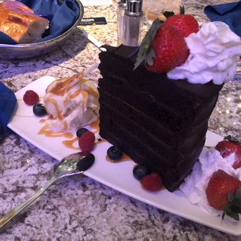 Oceano - Anniversary surprise cake - Seafood Near Me - Reno, Nevada