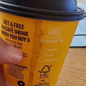 McDonald's - THIS IS HOW I GOT THE CUP WITH NO LABEL AND STAINED AND BEAT-UP! - Fast Food Near Me - Honolulu, Hawaii