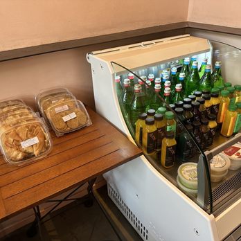 Neighborhood - Coffee & Tea Near Me - Los Angeles, California