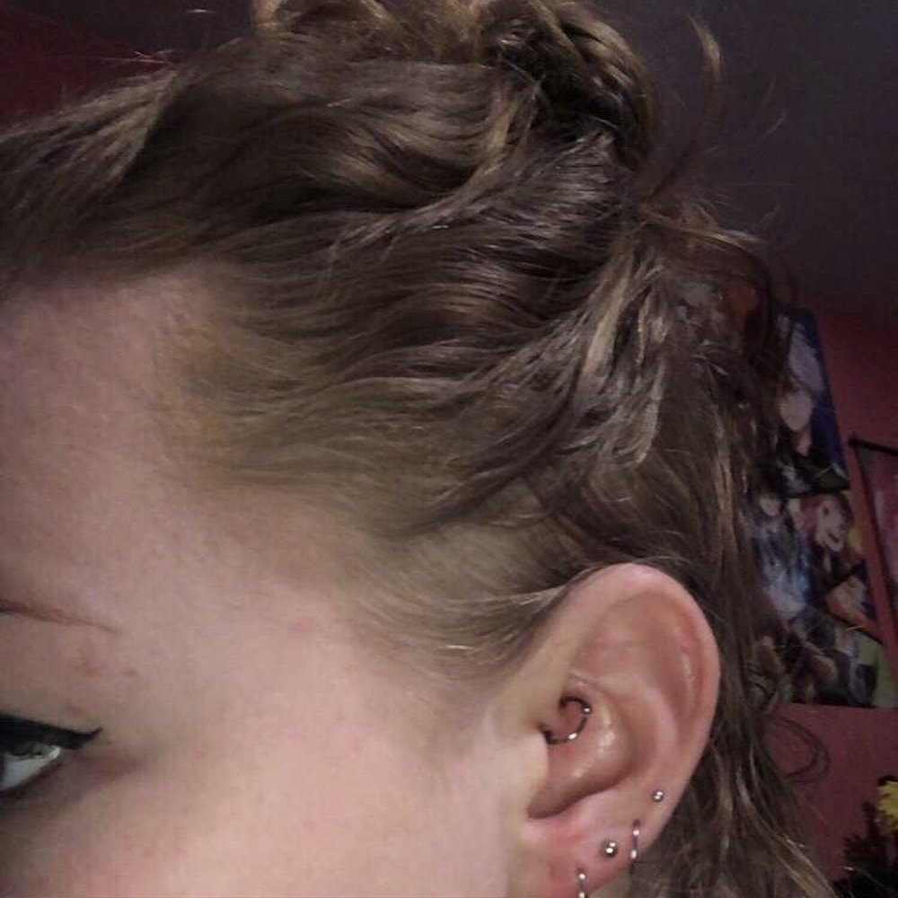 Diath pierced by Sara Diath pierced by Sara