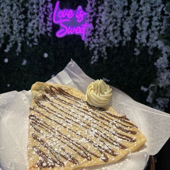 Bonjour Crepes - Nutella Crepe - Coffee & Tea Near Me - Eagan, Minnesota Bonjour Crepes - Nutella Crepe - Coffee & Tea Near Me - Eagan, Minnesota
