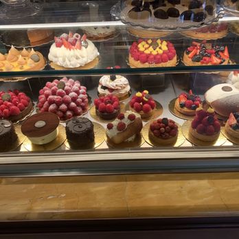 Pasticceria Cucchi - Patisserie/Cake Shop Near Me - Milan, Michigan