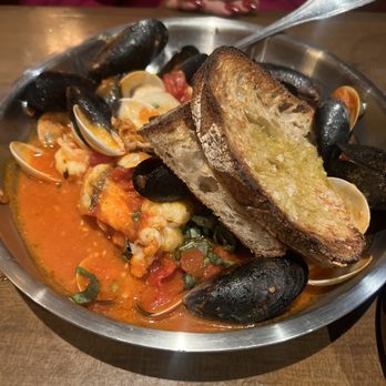 Pietro's - Cioppino - Italian Near Me - Lodi, California Pietro's - Cioppino - Italian Near Me - Lodi, California