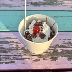 Freshie’s Ice Cream & Soda Fountain - Sundae