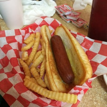 Snellgroves Restaurant - Kids hot dog and fries - Breakfast & Brunch Near Me - Plant City, Florida Snellgroves Restaurant - Kids hot dog and fries - Breakfast & Brunch Near Me - Plant City, Florida