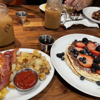 Cafe De Olla - Breakfast - American Near Me - Monrovia, California