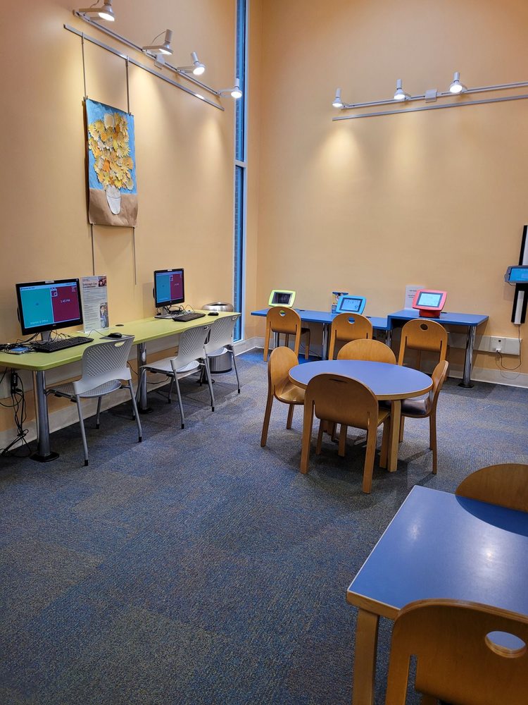 GREENBRIER LIBRARY Updated September 2024 20 Photos & 14 Reviews