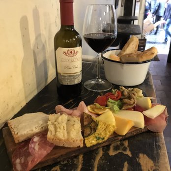Cantina dei Papi - Appetizer small charcuterie board - Wine Bars Near Me - Rome, RM