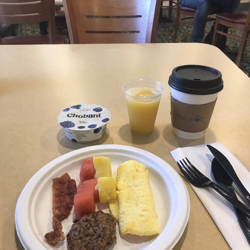 Fairfield Inn by Marriott MInneapolis Coon Rapids - Breakfast - Hotels Near Me - Coon Rapids, Minnesota