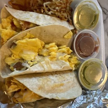 Los Amigos Restaurant - Breakfast taco plate - American Near Me - Lake Dallas, Texas