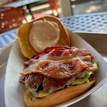 the knack - A avocado burger - Seafood Near Me - Orleans, Massachusetts