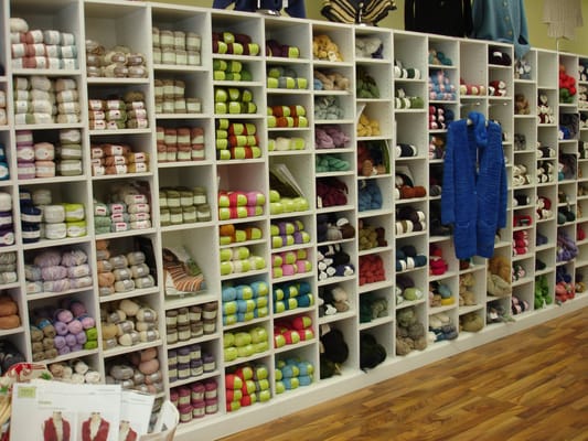 Knotted Needle by null