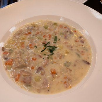 Fattoria E Mare - Clam chowder - Italian Near Me - Half Moon Bay, California