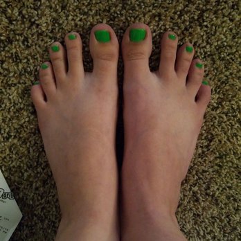 Diamond Nails and Spa - Lime green pedicure - Nail Salons Near Me - Riverside, California Diamond Nails and Spa - Lime green pedicure - Nail Salons Near Me - Riverside, California