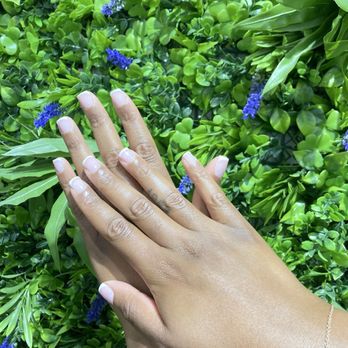 Flaming Nails & spa - Simple thin gel French tip - Nail Salons Near Me - Scottsdale, Arizona