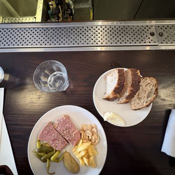 Chez Ma Tante - Thanksgiving - New American Near Me - Brooklyn, New York