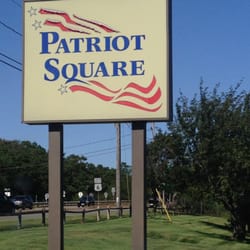 Patriot Square - Patriot Square Shopping Center -- 494 East-West Dennis Road / Route 134,South Dennis             Sign