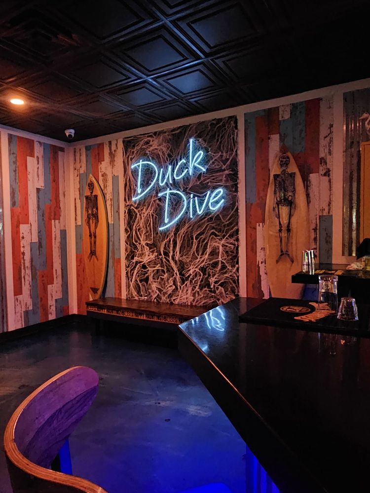 Duck Dive Tavern