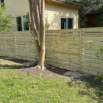 843 Fence Company - Horizontal Semi Privacy Wood Fence - Fences & Gates Near Me 843 Fence Company - Horizontal Semi Privacy Wood Fence - Fences & Gates Near Me