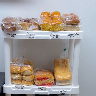 Allan's Bakery by null