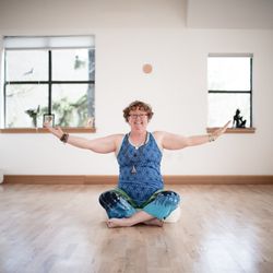 Sweet Santosha Yoga