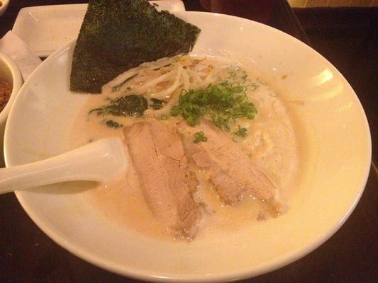 Silverlake Ramen by null