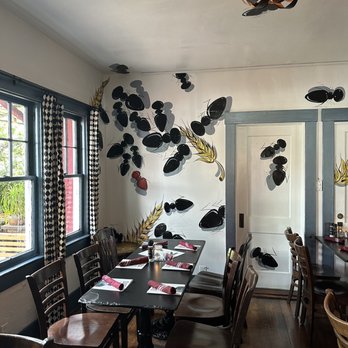 Dada - Ant room - New American Near Me - Delray Beach, Florida Dada - Ant room - New American Near Me - Delray Beach, Florida