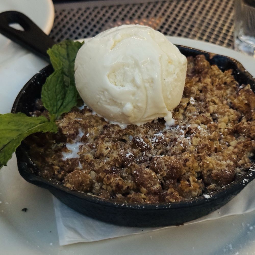 Five Restaurant Bistro - Seafood Near Me - Edmonds, Washington