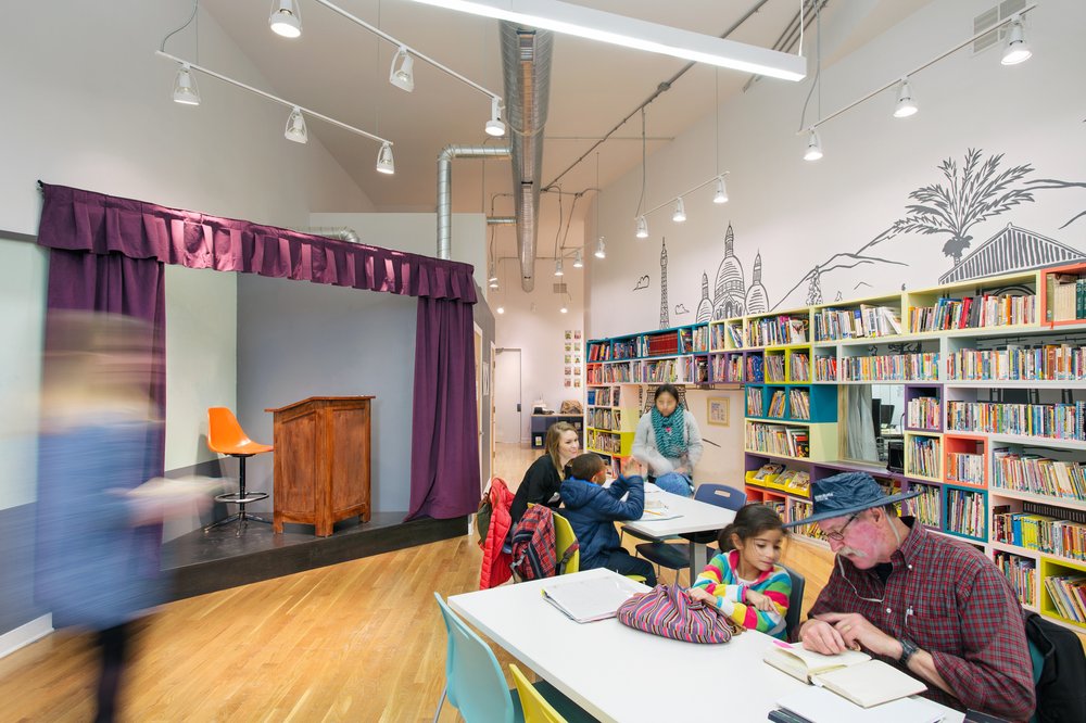 826CHI - social services organization in Chicago, IL